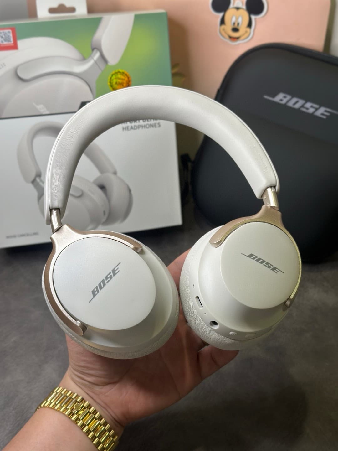 Bose Quietcomfort Ultra Over-Ear Headphones image 3