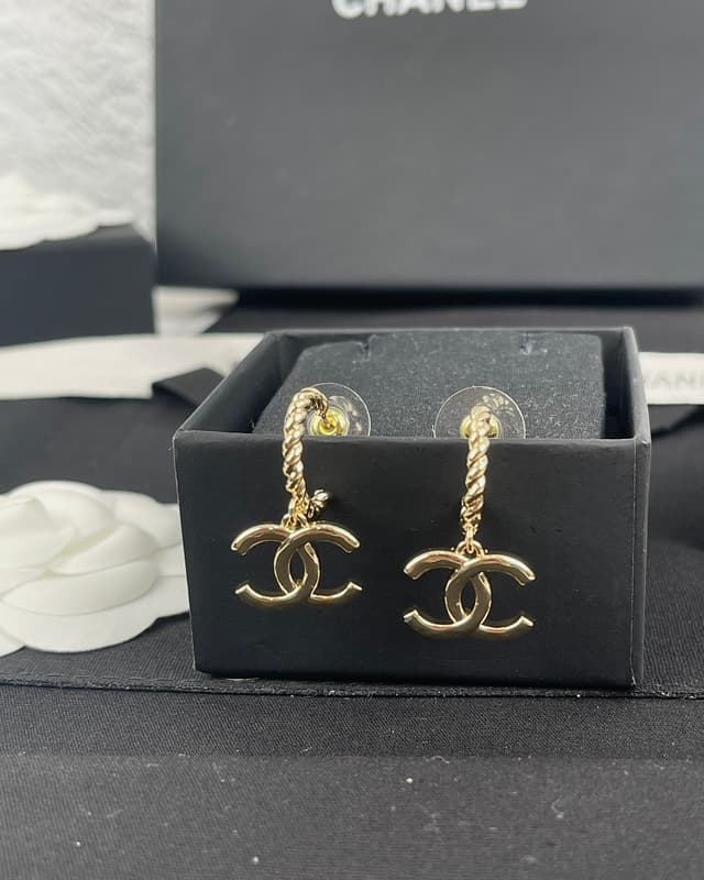 Chanel Double C Stud Earrings YupooPA Jewelry Silver And Gold | Yupoo Rep Jewelry image 8