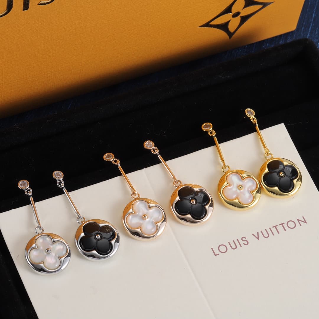 Louis Vuitton Stud Earrings YupooPA Lv Jewelry Black White image 1