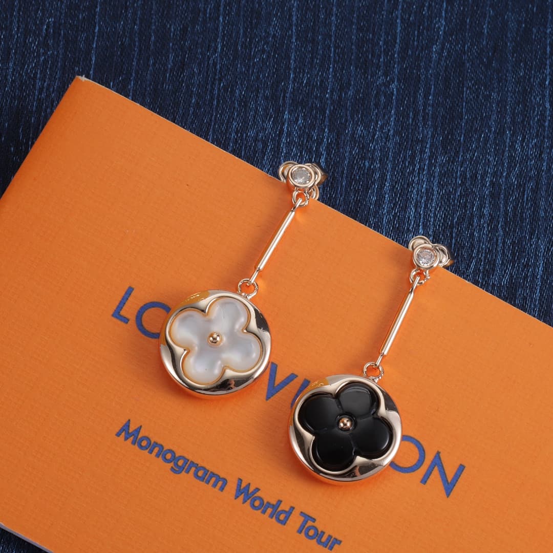 Louis Vuitton Stud Earrings YupooPA Lv Jewelry Black White image 4