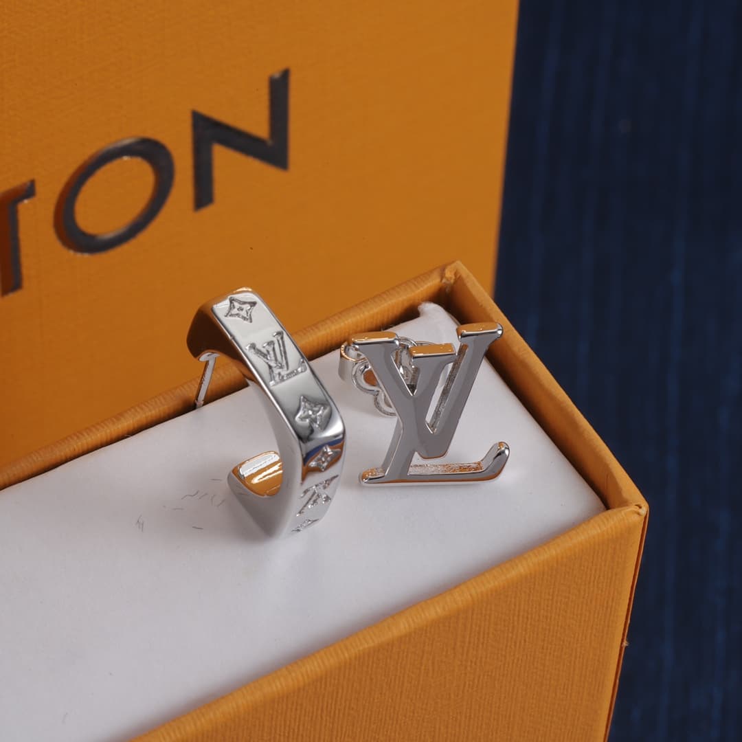 Louis Vuitton Stud Earrings YupooPA  Lv  Jewelry image 3