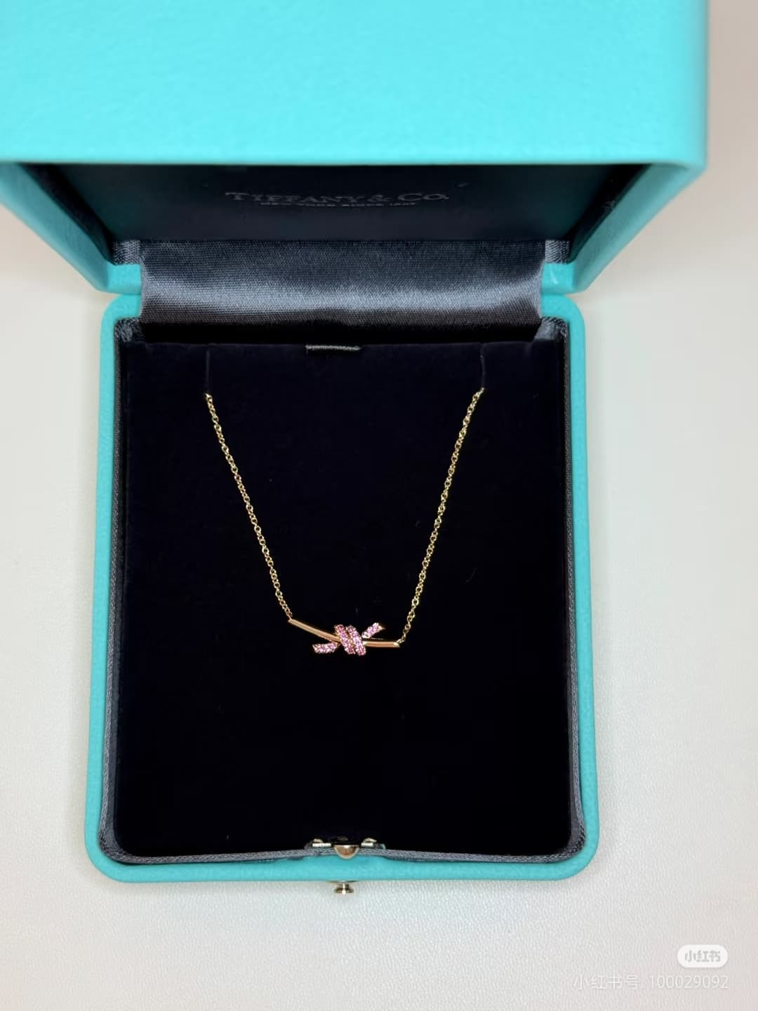 Tiffanys new knot mini Necklace YupooPA Jewelry image 9