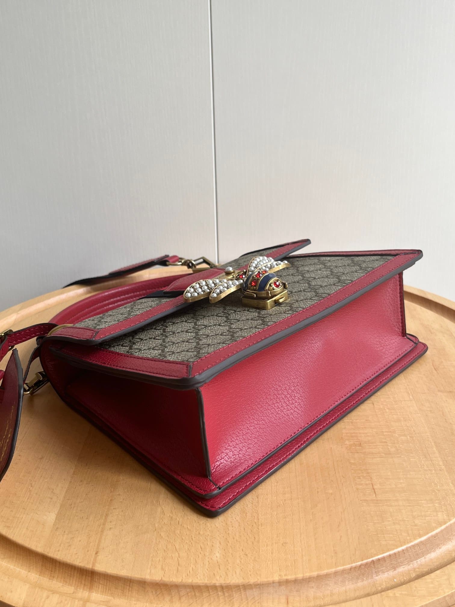 YupooPA Gucci Bags Bee Queen Margaret Handbag Red- 476541 image 4