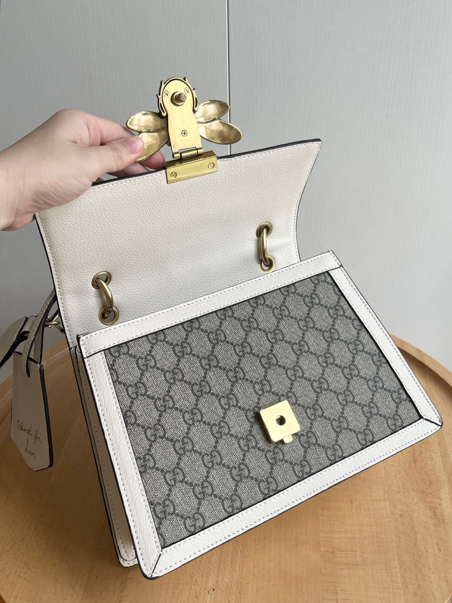 YupooPA Gucci Bags Bee Queen Margaret Handbag White - 476541 image 6