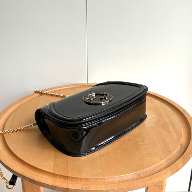 Gucci GG Blondie Small Shoulder Bag Black - 815715 | Yupoo Rep Bags image 5