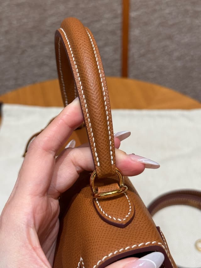 Hermès Kelly 25 - Gold Epsom Leather (Gold Hardware) | Yupoo Rep Bags image 5