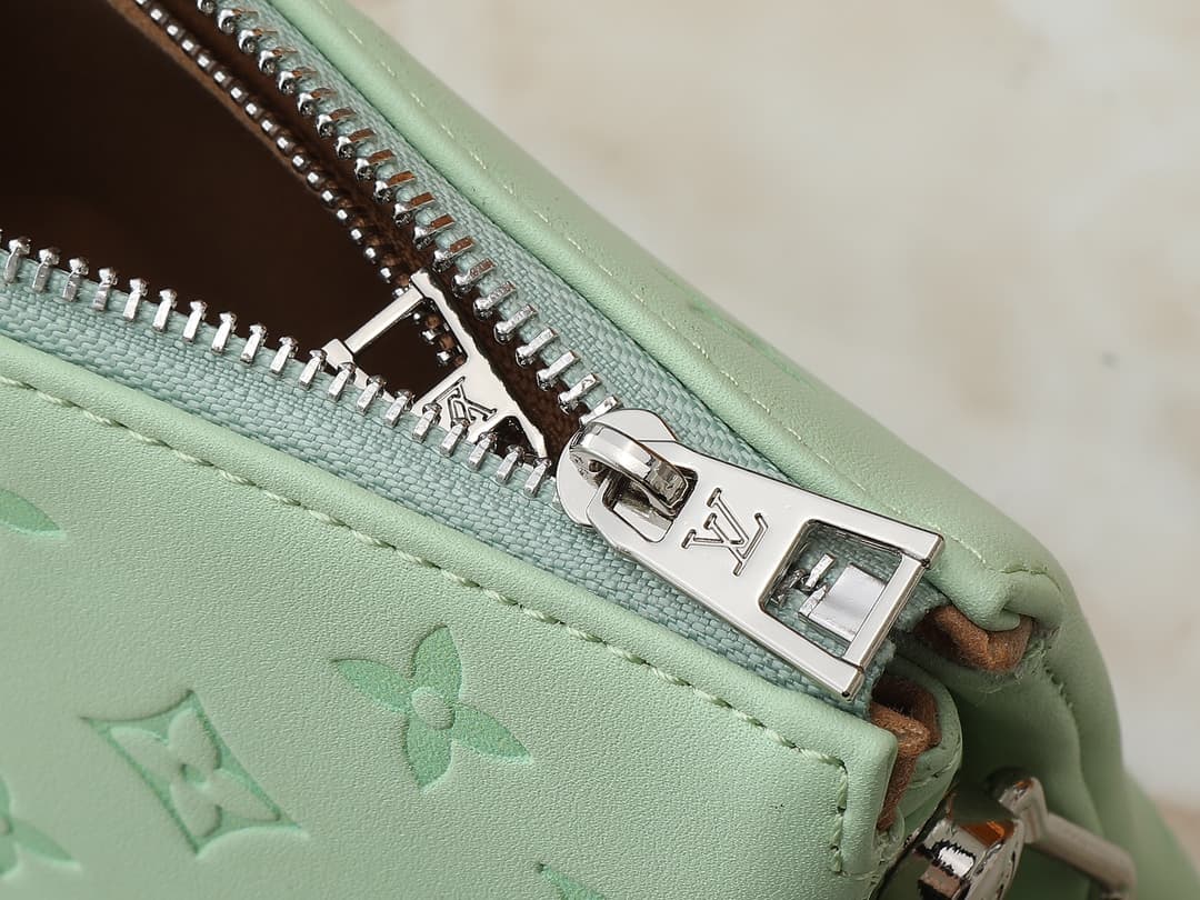 Lv X Murakami Speedy YupooPA 2025 Bag M13233 image 7