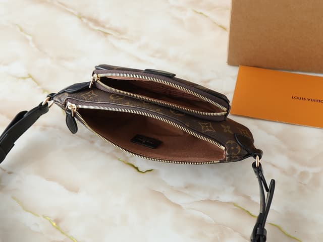 LV Keepit Damier Azur Waist Bag M43644-2 | Yupoo Rep Bags image 9