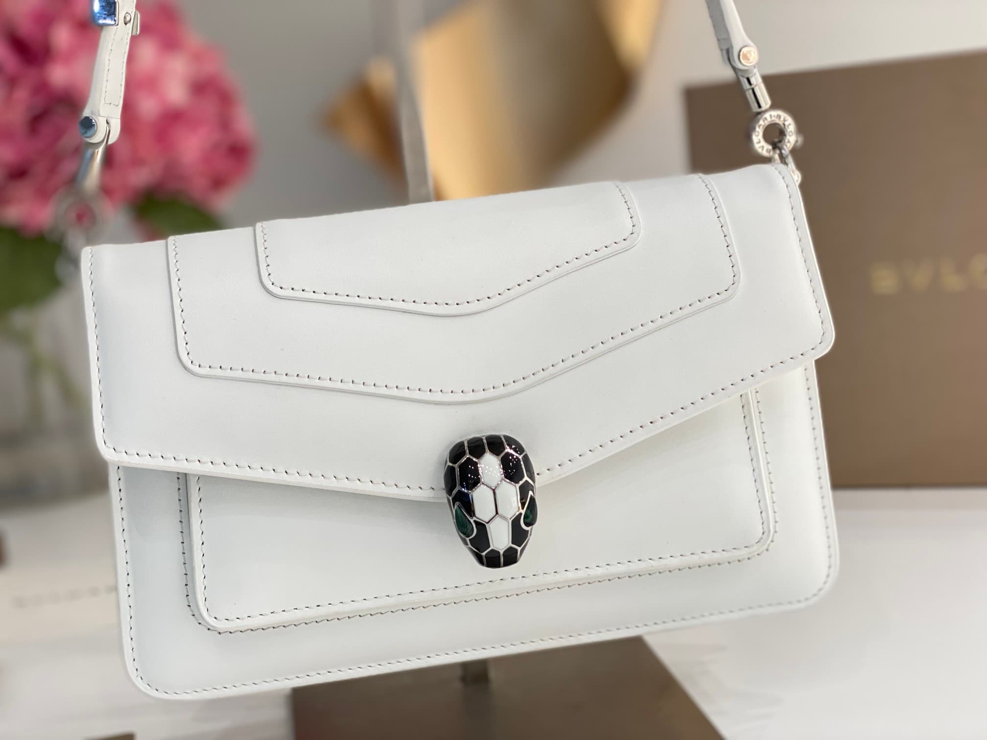 YupooPA Bulgari Serpent-Clasp East-West Leather Bag👜 image 2