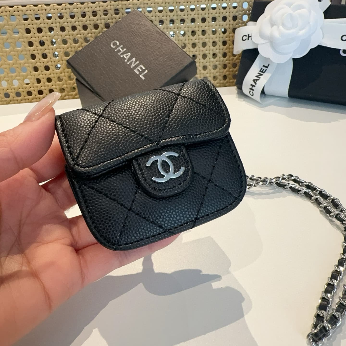 YupooPA Chanel Luxury Quilted Caviar Leather Earbud Case 👜 image 3