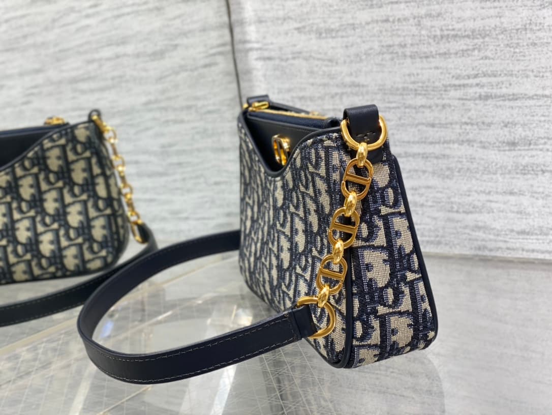 YupooPA Dior Hobo Avenue Crossbody Bag image 5