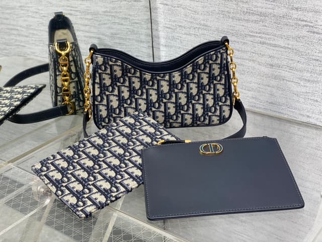Dior Hobo Avenue Crossbody | Yupoo Rep Bags image 6