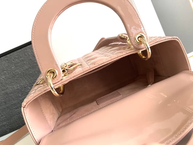 Dior Medium Size Lady Handbag | Yupoo Rep Bags image 8
