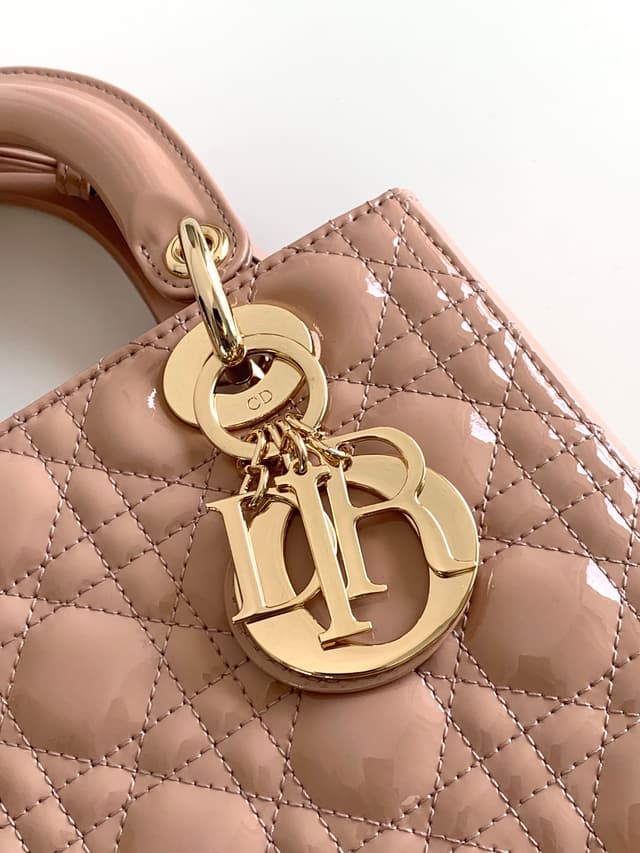 Dior Medium Size Lady Handbag | Yupoo Rep Bags image 5