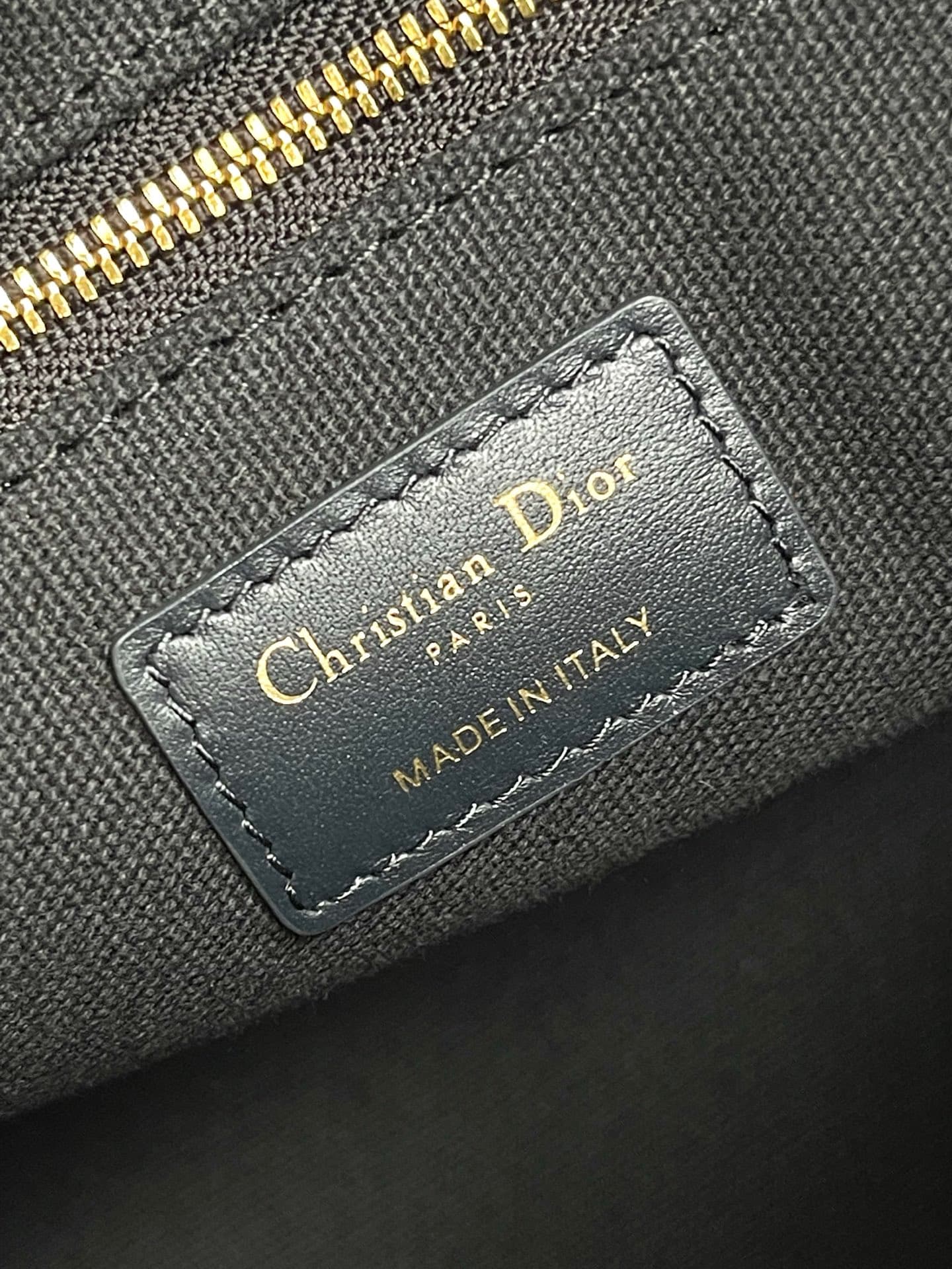 YupooPA Dior Tote With Small Leather Handbag image 10