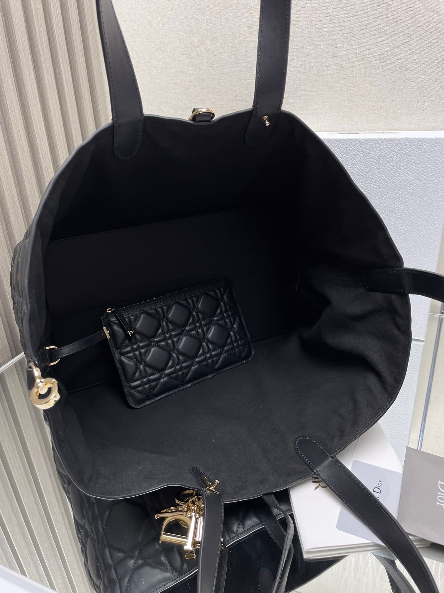YupooPA Dior Toujours Large Black Macrocannage Tote Bag image 9