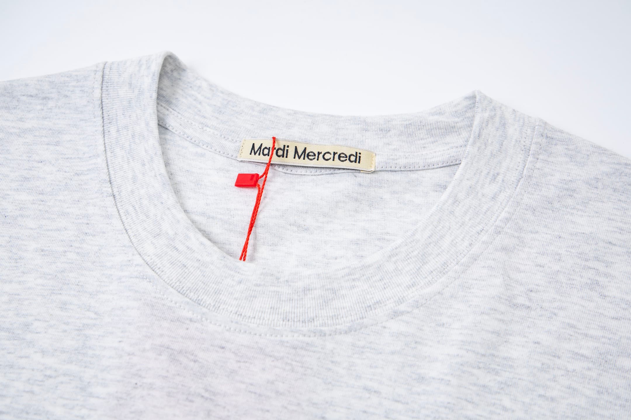 YupooPA Mardi Mercredi T-Shirt Ss25 Short-Sleeves image 3