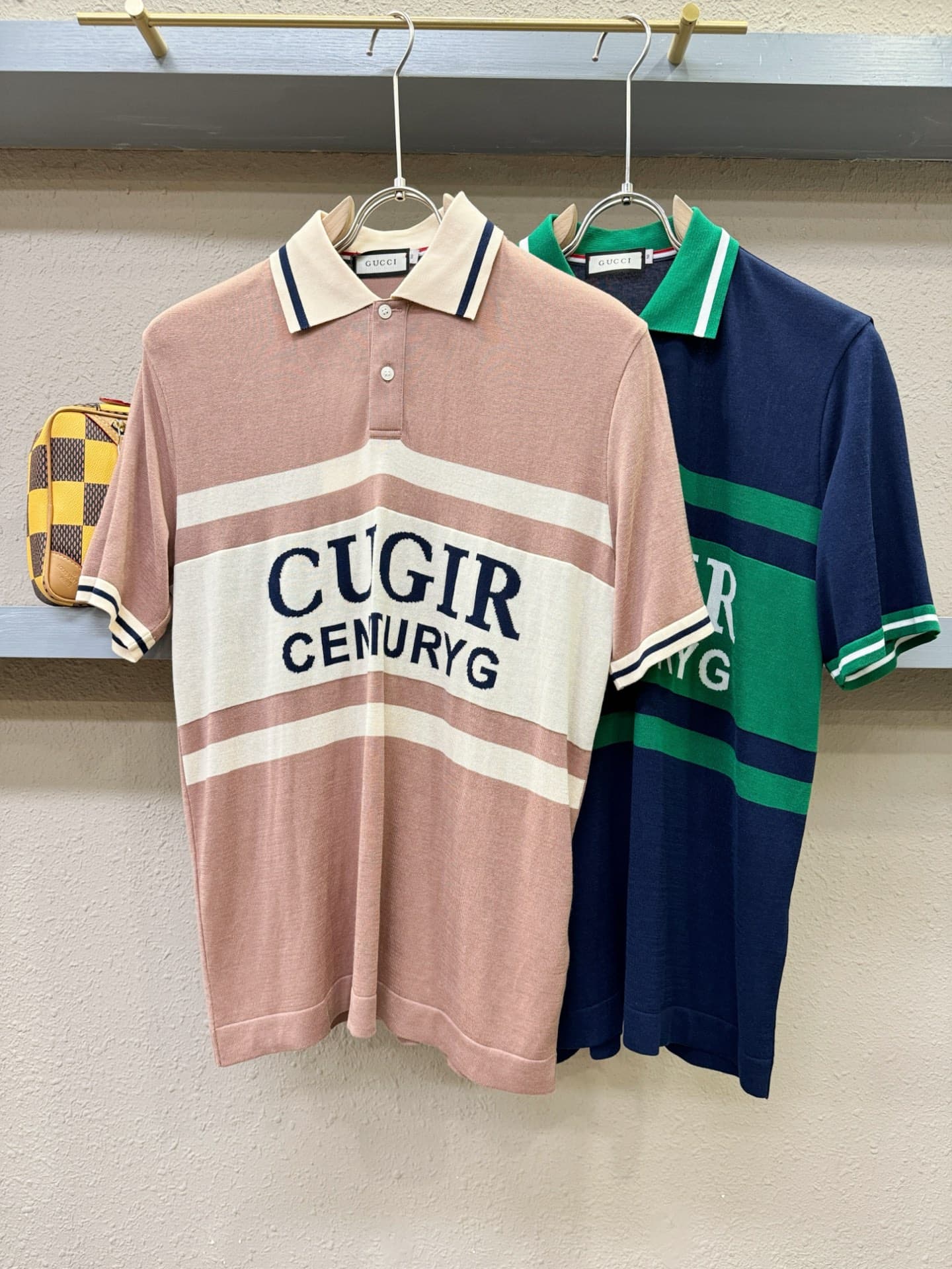 Gucci 2025 - Silk Short Sleeve Shirt 👕 image 2