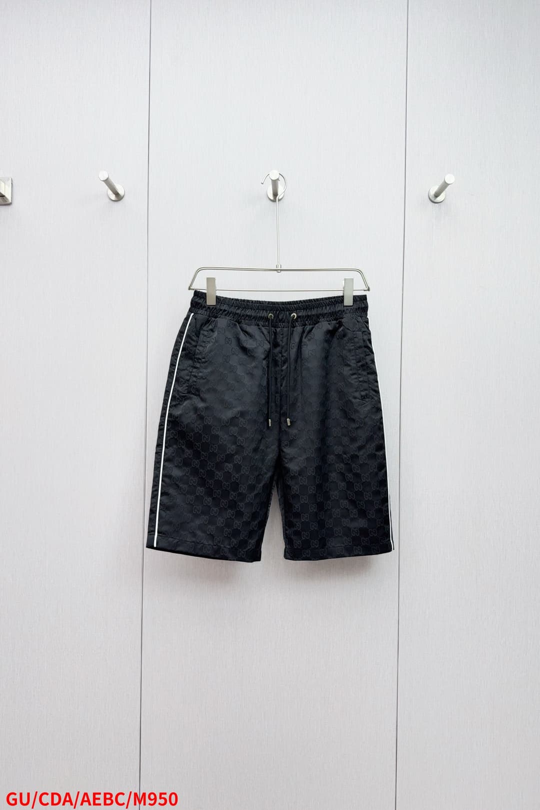 Gucci P180 M950 - Premium Shorts 🩳 image 1