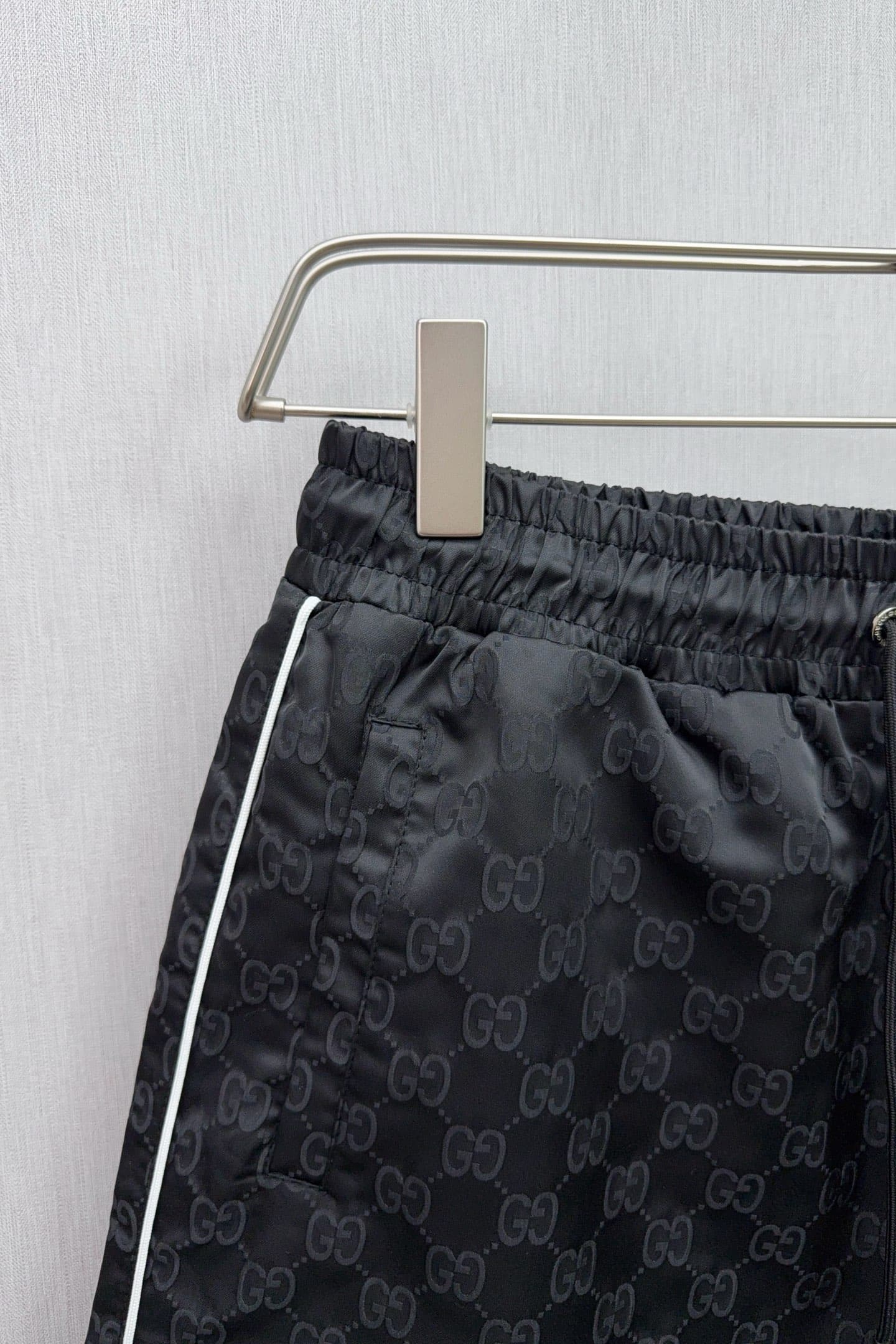 Gucci P180 M950 - Premium Shorts 🩳 image 4