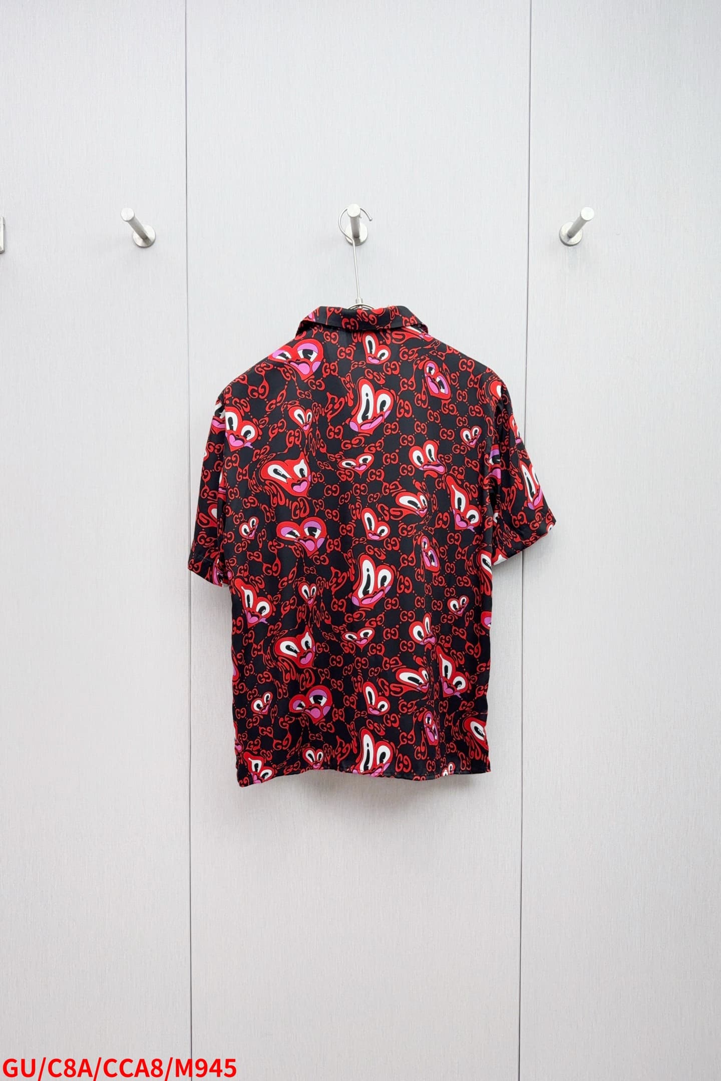 Gucci P230 M945 - Heart Print Silk Shirt 👔 image 2