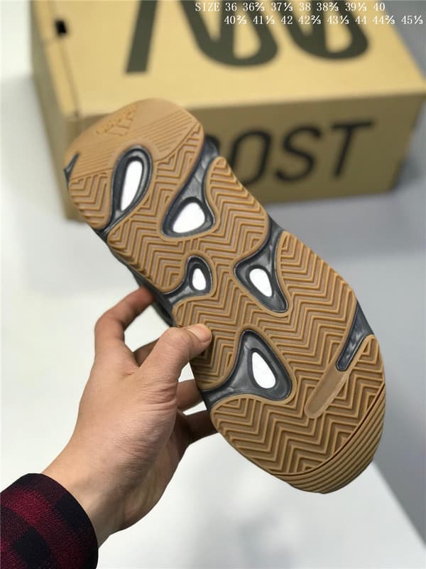 YupooPA Shoes: Adidas Yeezy 700 image 3