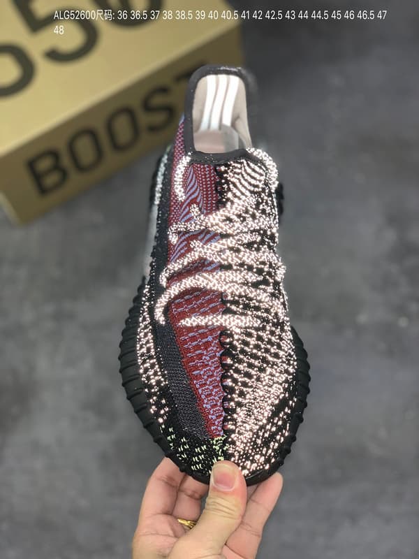 Adidas Yeezy Boost 350 V2 3M | Yupoo Rep Sneakers image 4