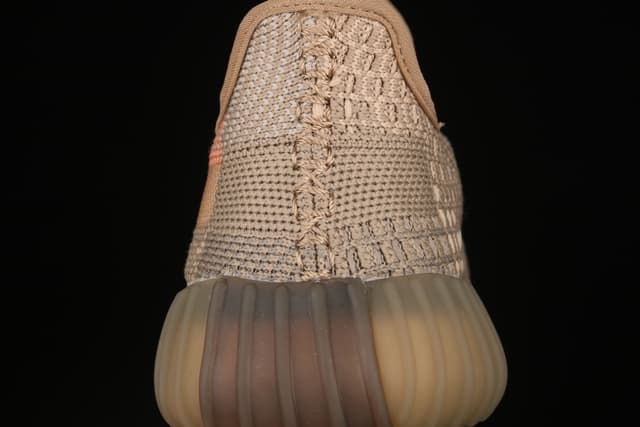 Yeezy 350 Boost V2 | Yupoo Rep Sneakers (Ref 621) image 10