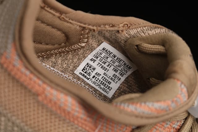 Yeezy 350 Boost V2 | Yupoo Rep Sneakers (Ref 621) image 11