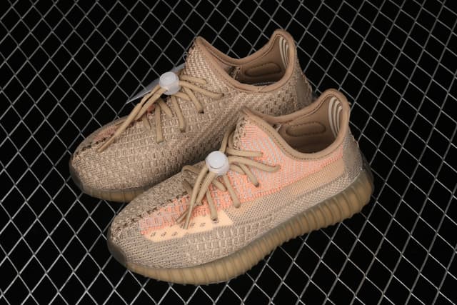 Yeezy 350 Boost V2 | Yupoo Rep Sneakers (Ref 621) image 7