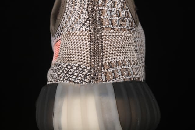 Yeezy 350 Boost V2 | Yupoo Rep Sneakers (Ref 610) image 10
