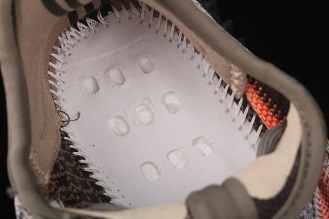 Yeezy 350 Boost V2 | Yupoo Rep Sneakers (Ref 610) image 12
