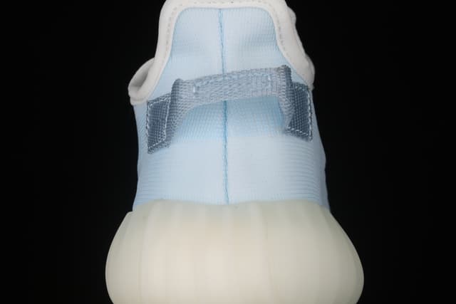 Yeezy 350 Boost V2 | Yupoo Rep Sneakers (Ref 564) image 10