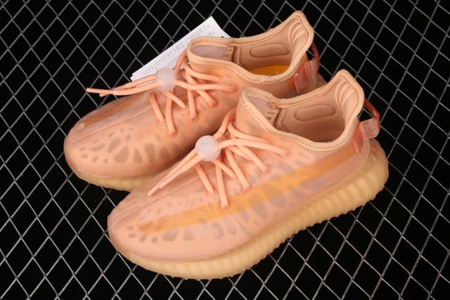 Yeezy 350 Boost V2 | Yupoo Rep Sneakers (Ref 573) image 7