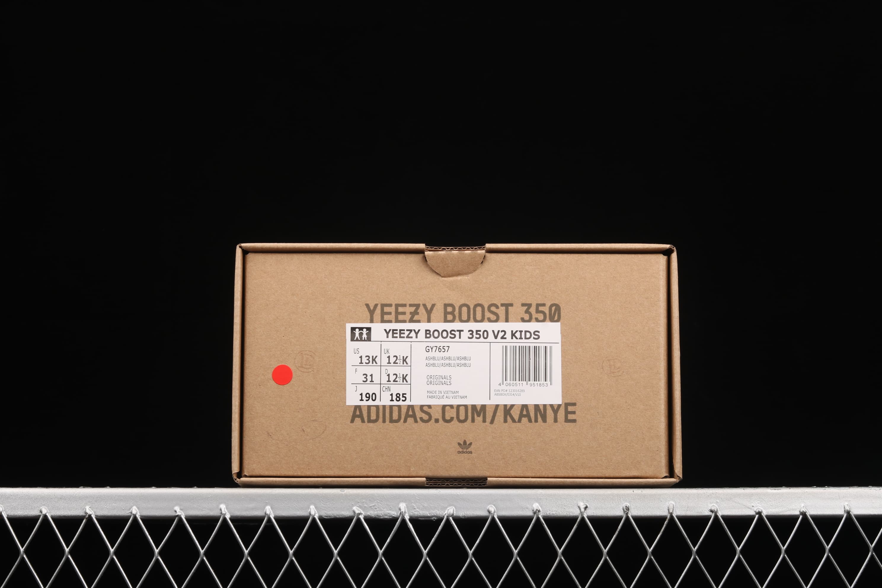 YupooPA Shoes: Premium Yeezy Yupoo Sneakers image 6