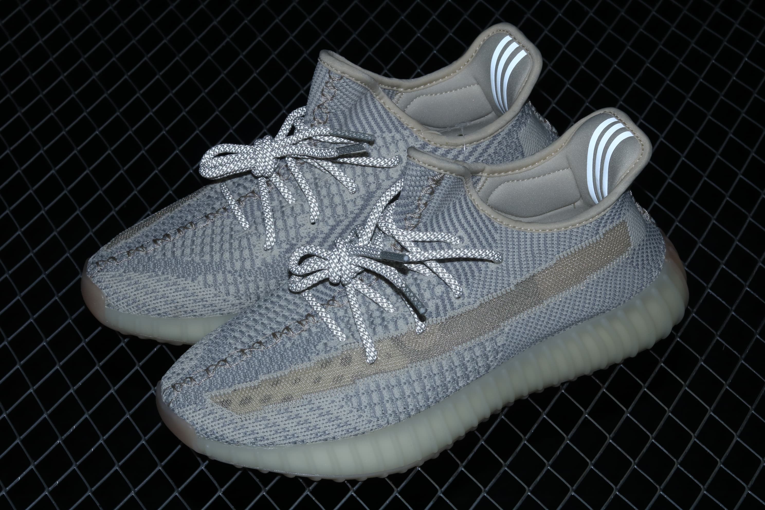 YupooPA Shoes: Premium Yeezy Yupoo Sneakers image 9