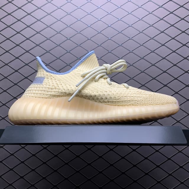 Yeezy 350 Boost V2 | Yupoo Rep Sneakers (Ref 619) image 3