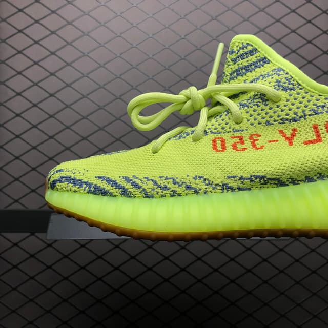 Yeezy 350 V2 | Yupoo Rep Sneakers (Ref 631) image 6
