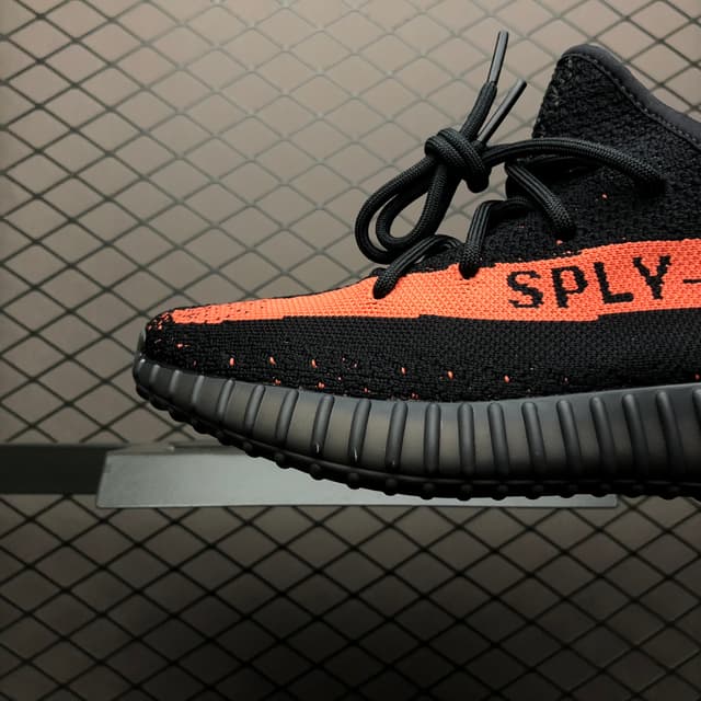 Yeezy 350 V2 | Yupoo Rep Sneakers (Ref 569) image 6