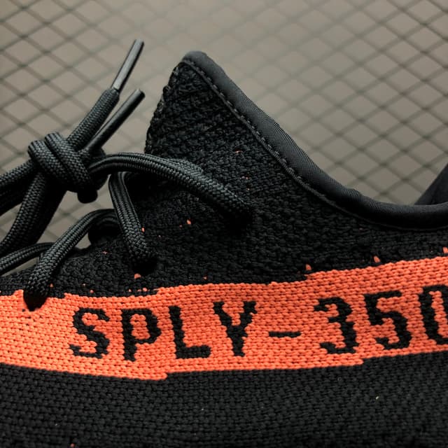 Yeezy 350 V2 | Yupoo Rep Sneakers (Ref 569) image 7