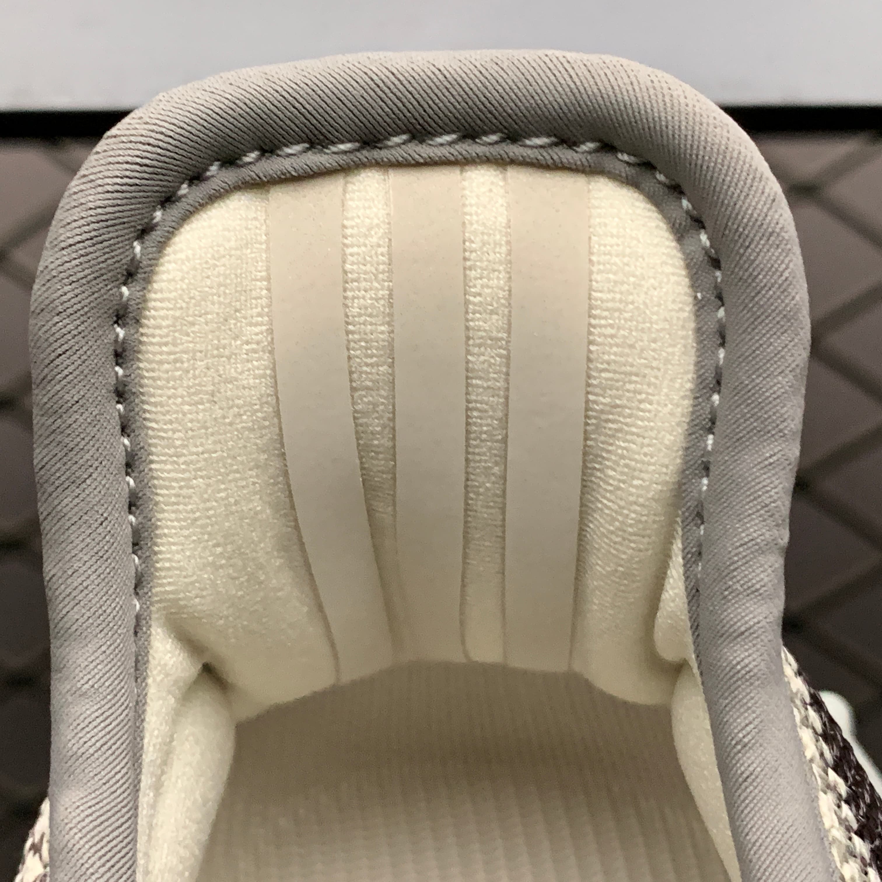 YupooPA Shoes: Premium Yeezy Yupoo Sneakers image 15