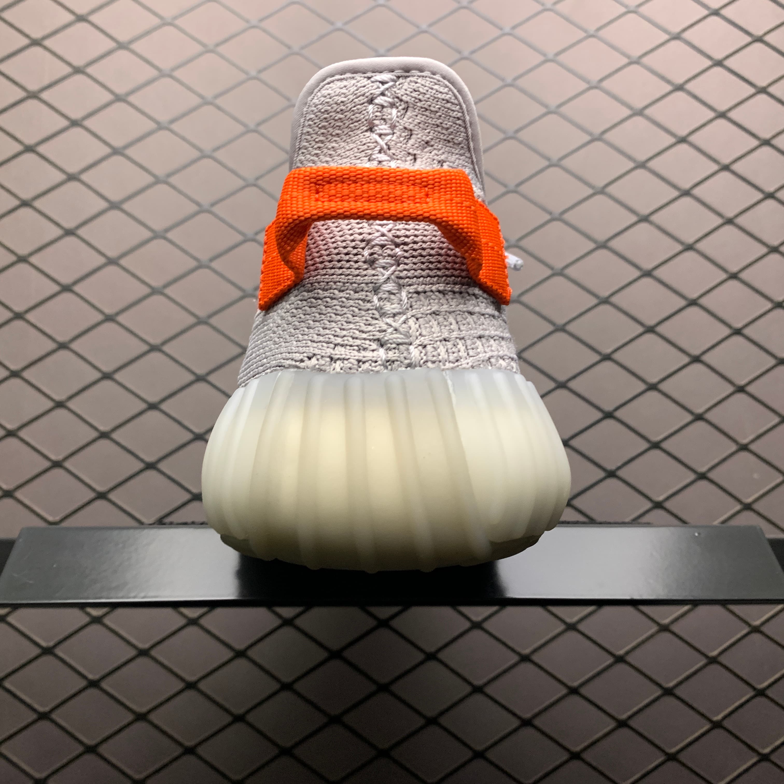 YupooPA Shoes: Premium Yeezy Yupoo Sneakers image 2