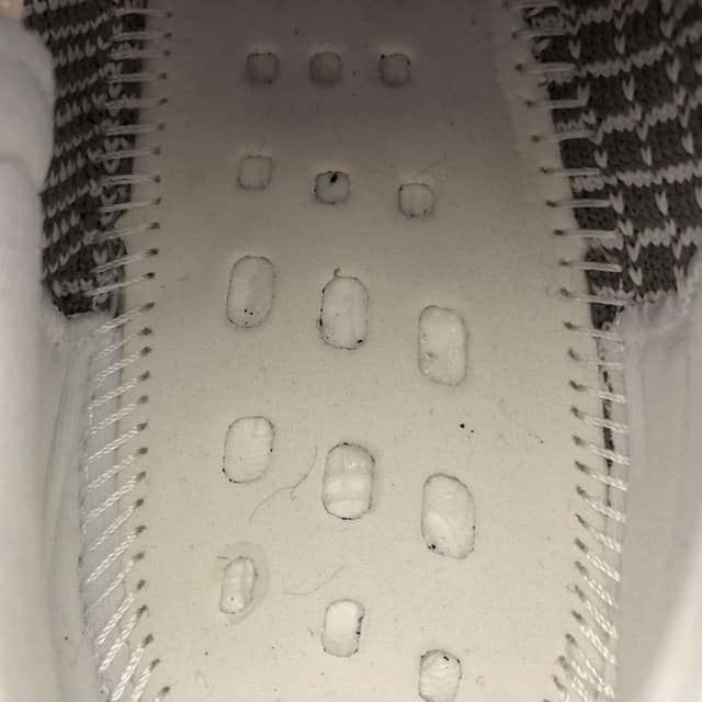 Yeezy 350 V2 | Yupoo Rep Sneakers (Ref 608) image 11