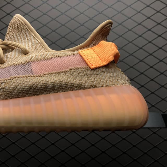 Yeezy 350 V2 | Yupoo Rep Sneakers (Ref 570) image 4