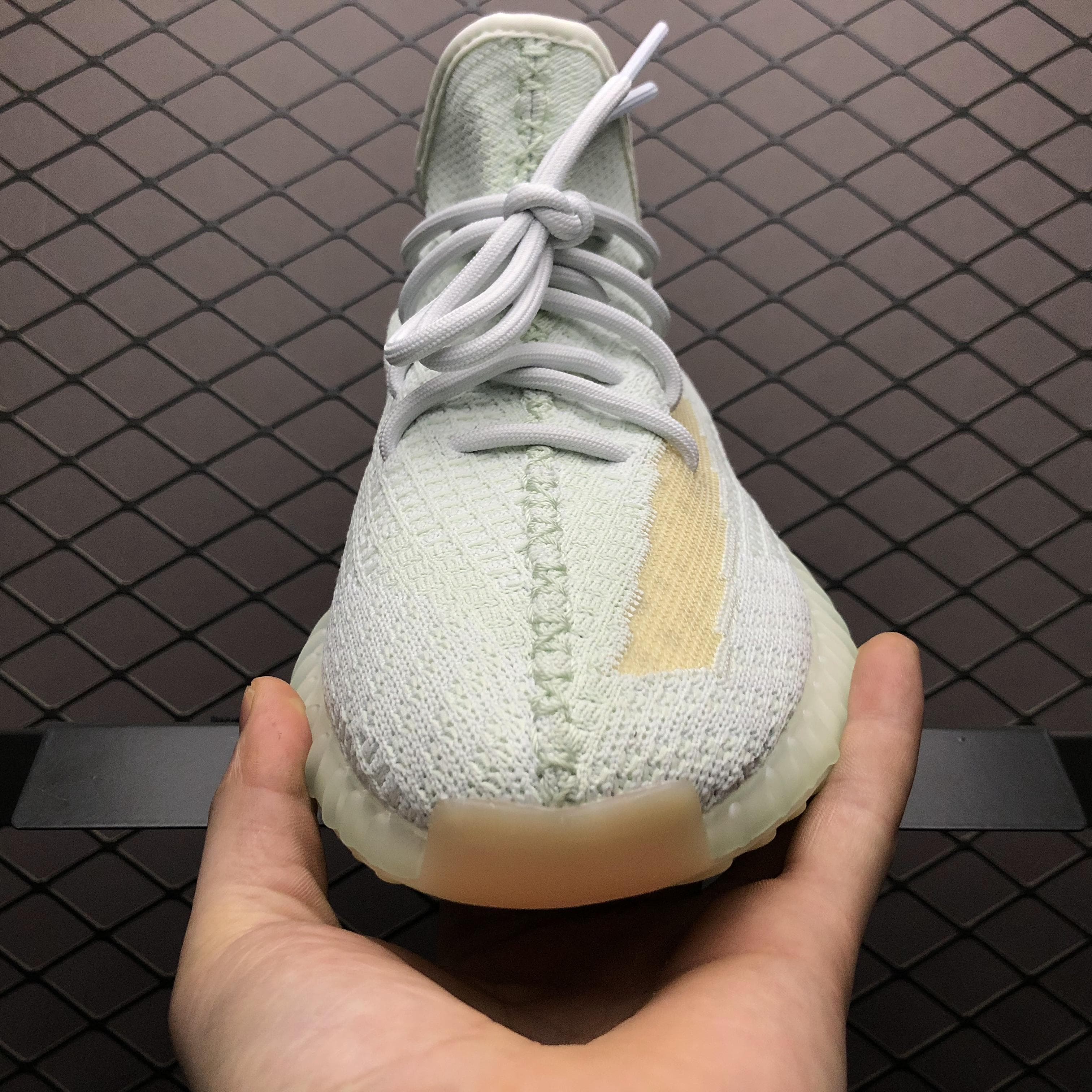 YupooPA Shoes: Premium Yeezy Yupoo Sneakers image 15