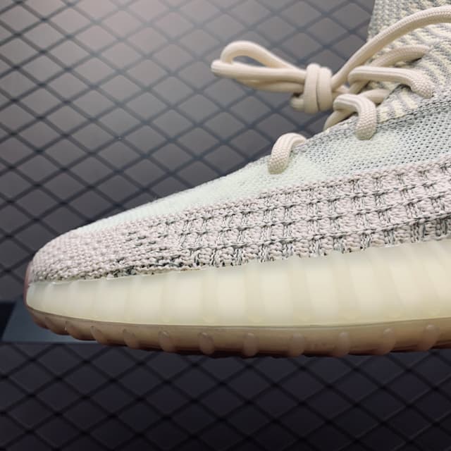 Yeezy 350 V2 | Yupoo Rep Sneakers (Ref 556) image 8