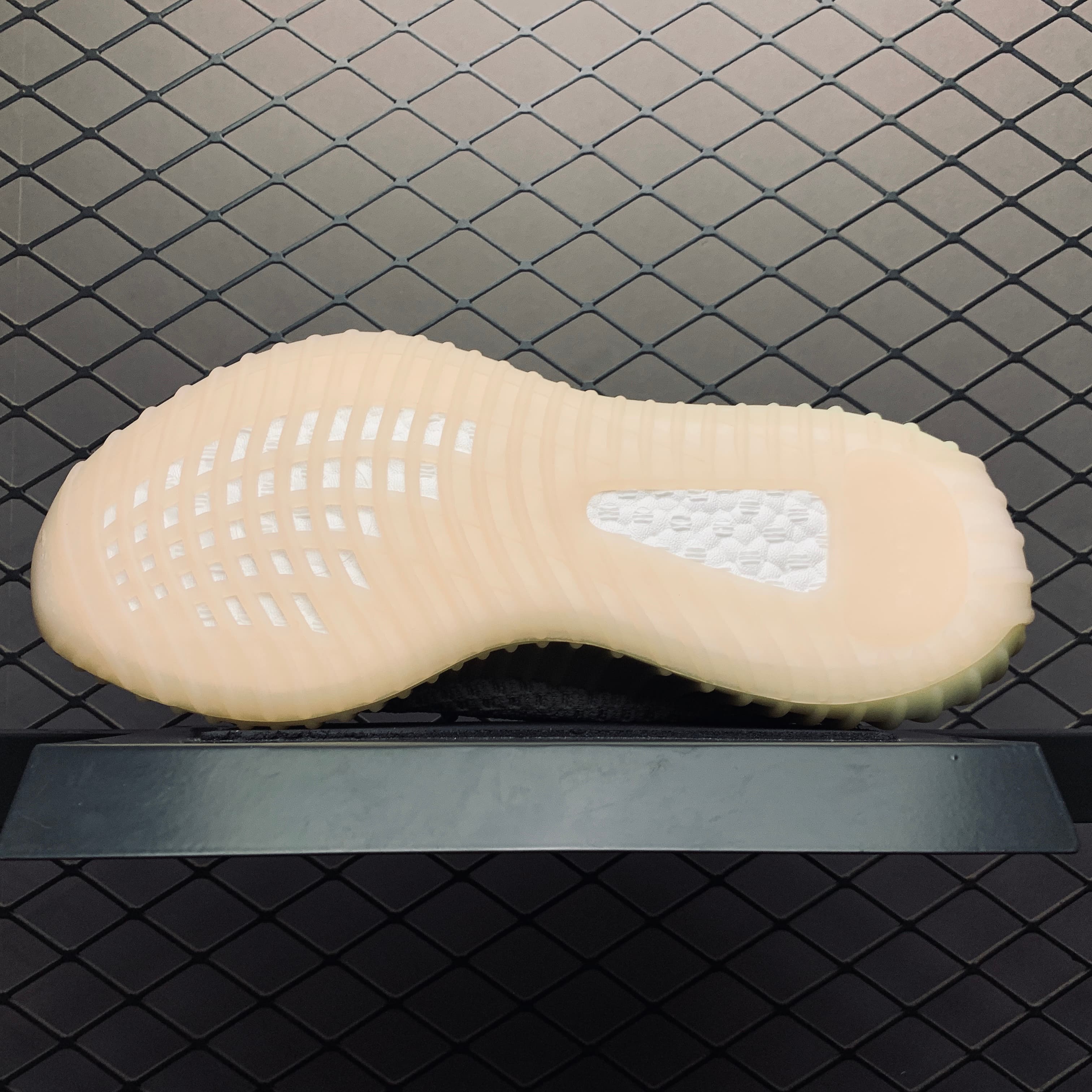 YupooPA Shoes: Premium Yeezy Yupoo Sneakers image 7