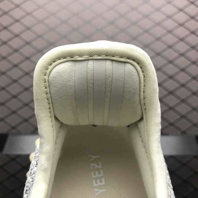 Yeezy 350 V2 | Yupoo Rep Sneakers (Ref 580) image 11