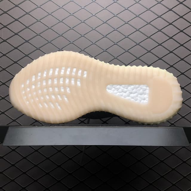Yeezy 350 V2 | Yupoo Rep Sneakers (Ref 580) image 5