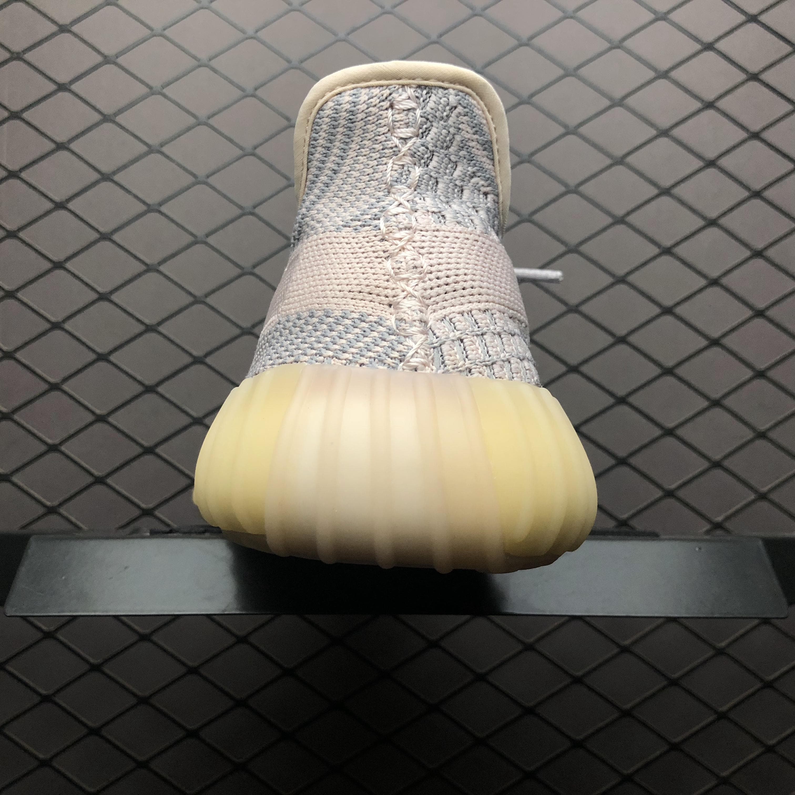 YupooPA Shoes: Premium Yeezy Yupoo Sneakers image 2